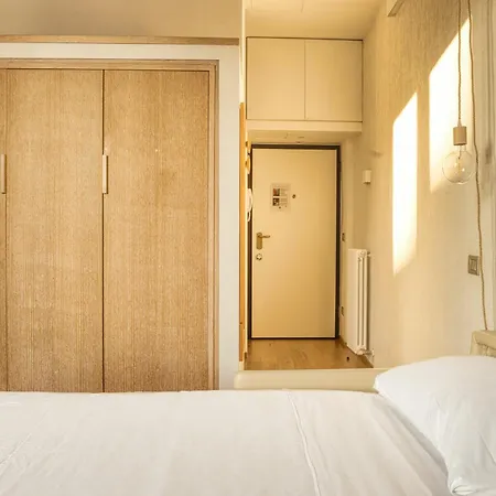 Just Urban - Bright Penthouse - Heart Of 10 Min To Duomo