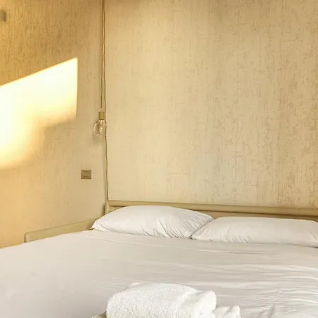 Just Urban - Stylish Penthouse - Corso Ticinese * Μιλάνο